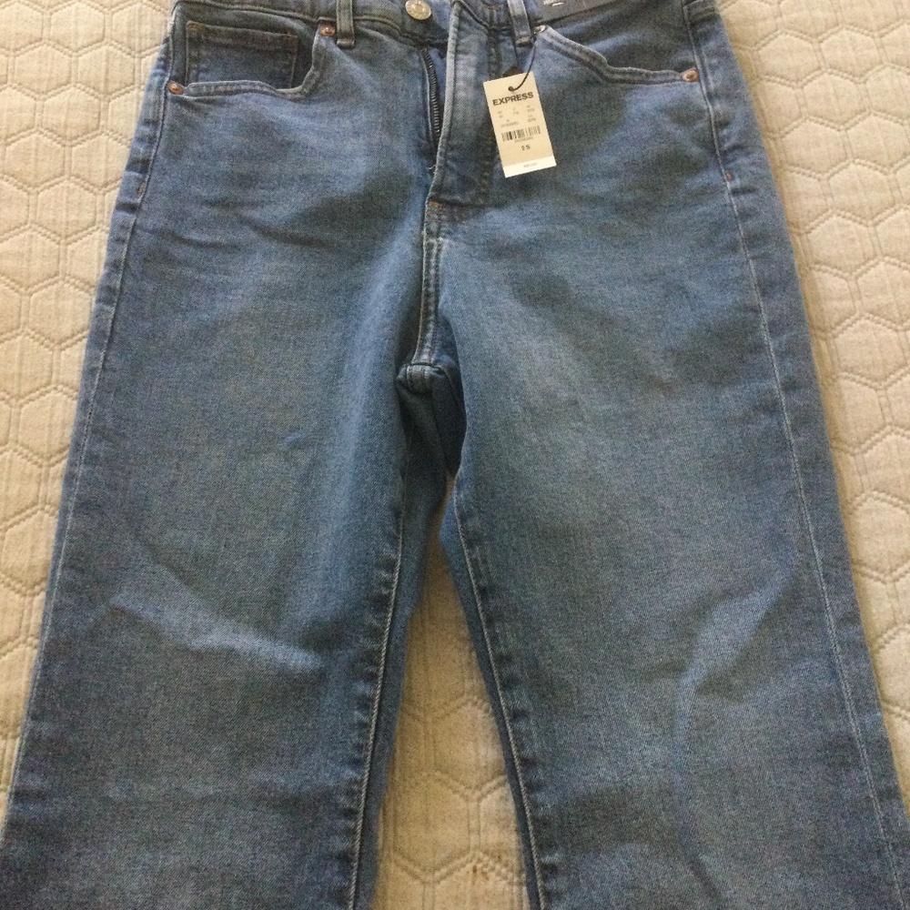 Express Flare High Rise Jean